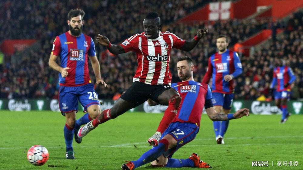 关于水晶宫主场告捷,保持中游优势的信息 关于水晶宫主场告捷,保持中游优势的信息