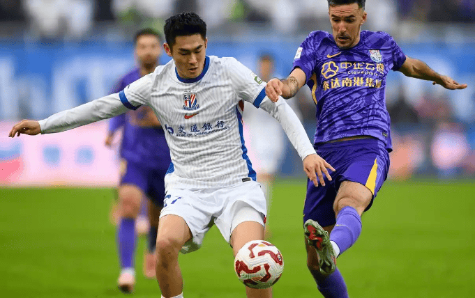 开云平台-包含上海上港奋力逆转，喜获三分的词条